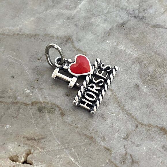 Sterling Silver 925 "I Love Horses" Red Heart Charm Pendant Equestrian Horse - Picture 2 of 12